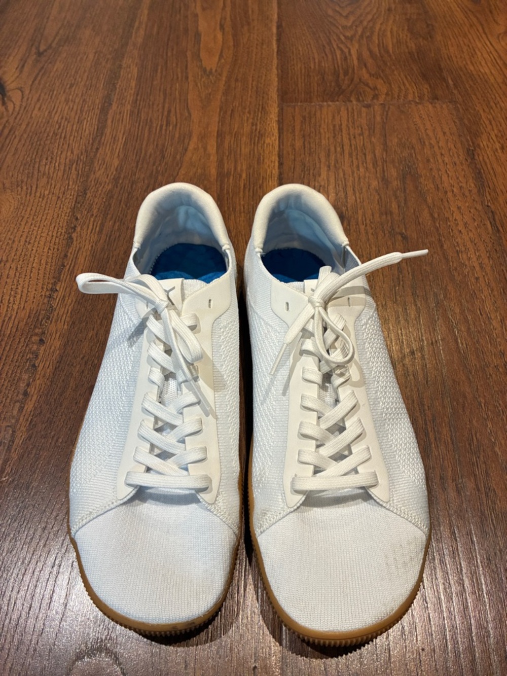 Men's White Low-Top Sneakers with Gum Sole